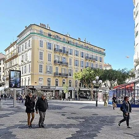 Appartement Studio Idealement Situe Place Massena - Clim